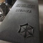 Grabplatte mit Christusmonogramm